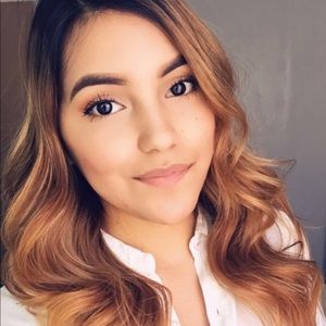 Meet your Posher, Jeanette